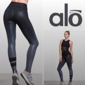 Alo high rise black and gray leggings size 4